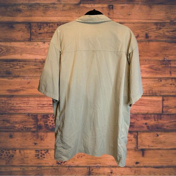 5 for $25🔥Banana Boat Tan Button Front Shirt XXL - Picture 2 of 9